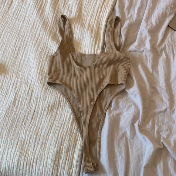 Going out bundle!! - Picture 4 of 4